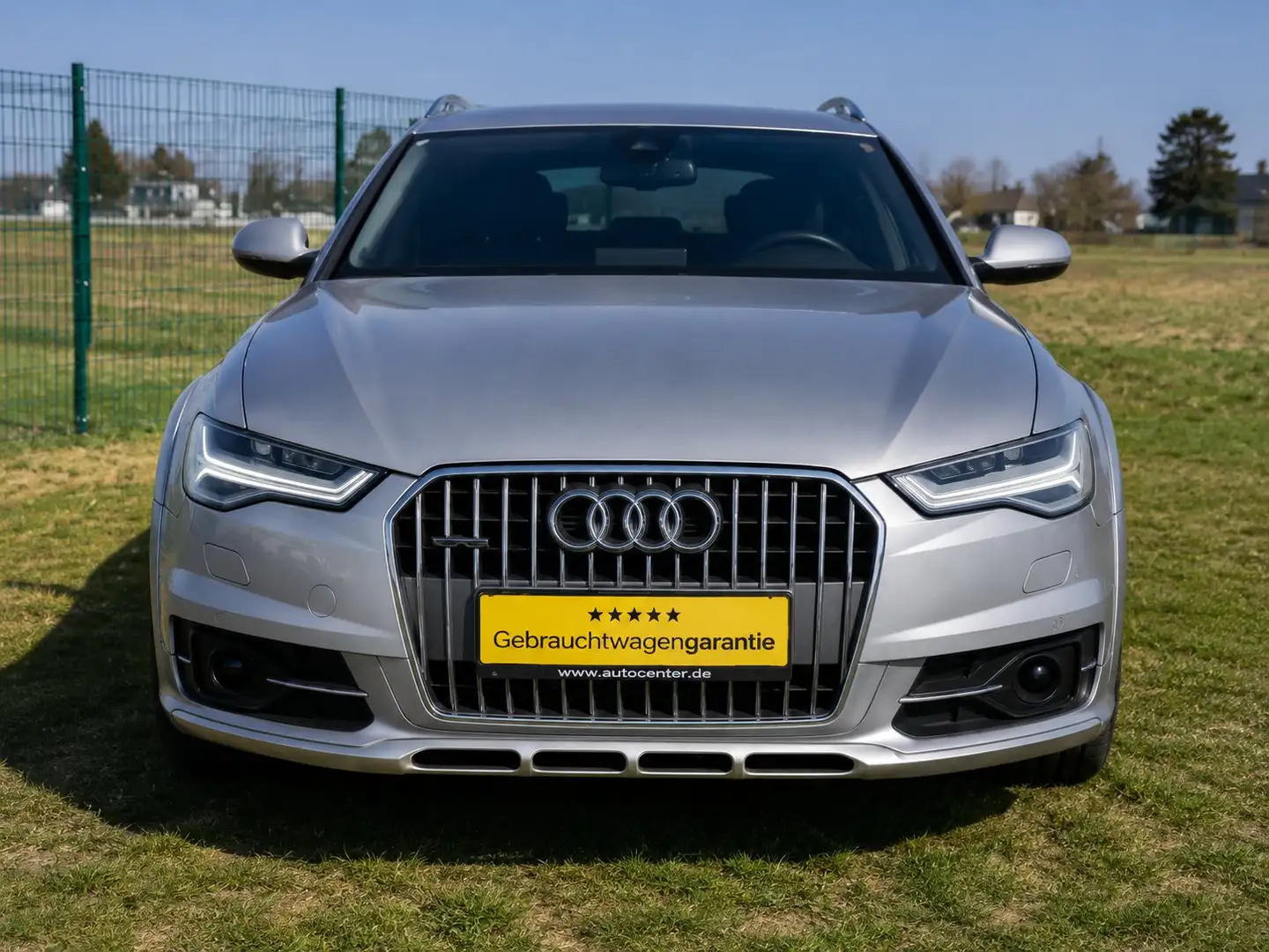 Audi A6 allroad 3.0 TDI Grau - 1