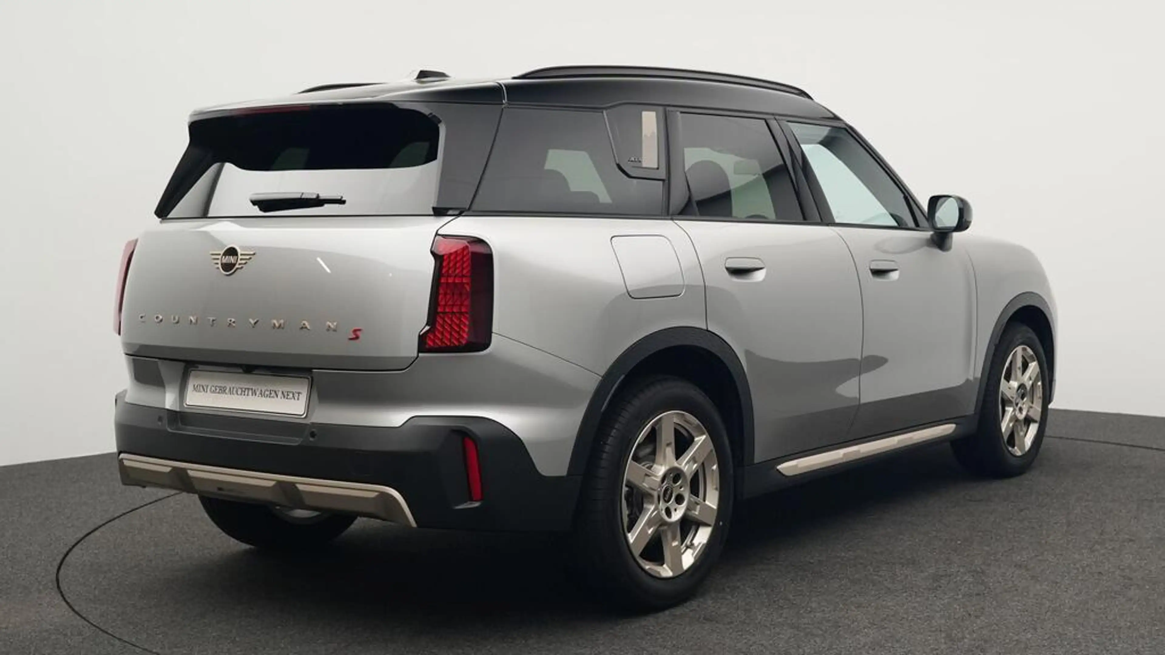 MINI Countryman S All4 Favoured Trim — photo 4