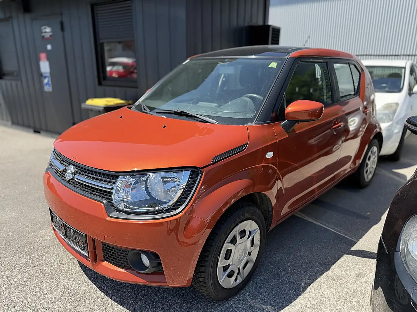 Suzuki Ignis Orange - 2