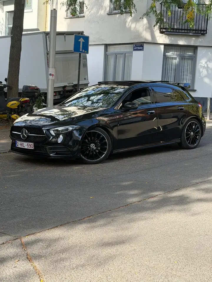 Mercedes-Benz A 200
