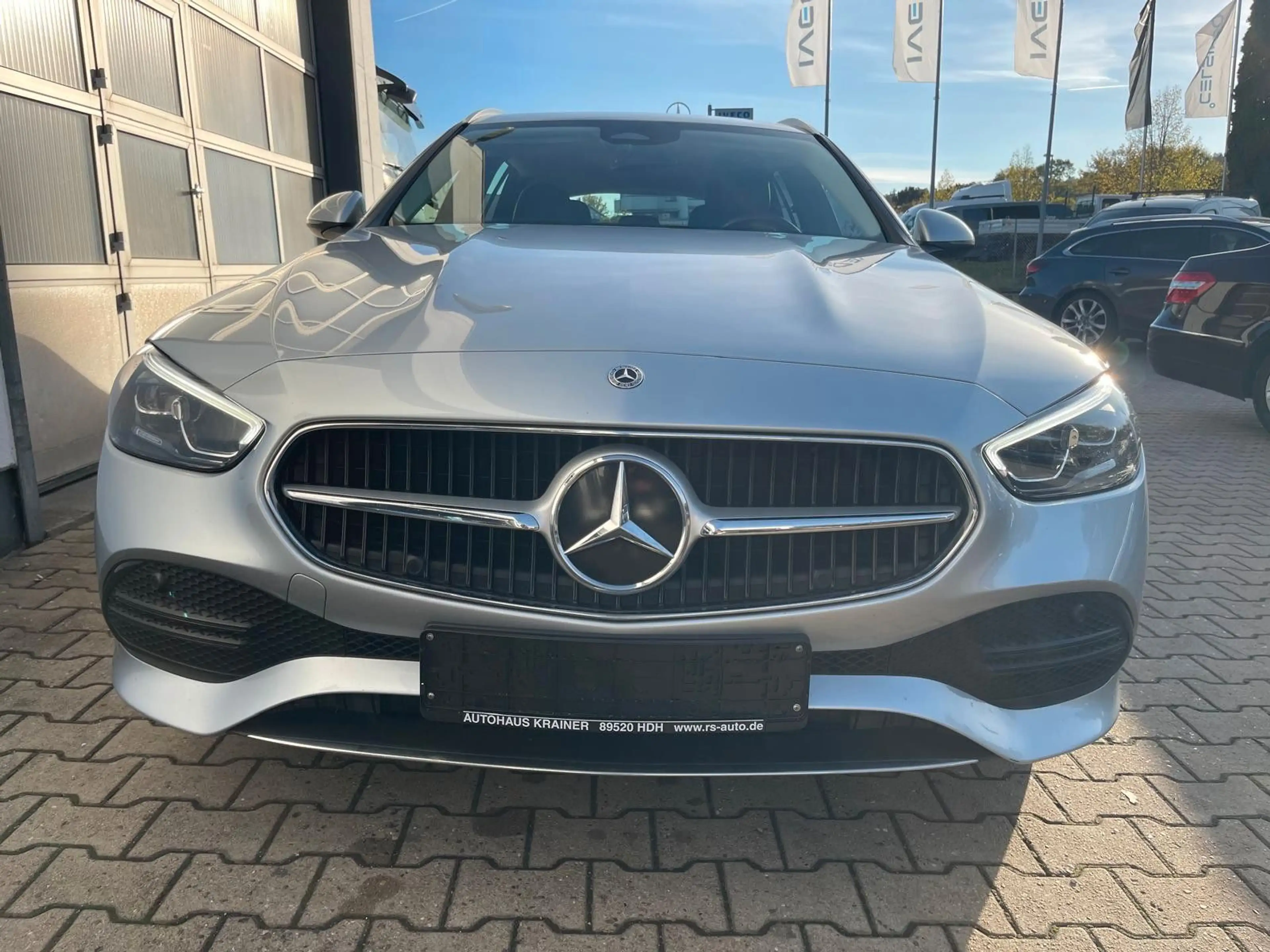 Mercedes-Benz C 220 d T Avantgarde/1HD/MWST/AUT/HEADUP/NAVI/LED — photo 5