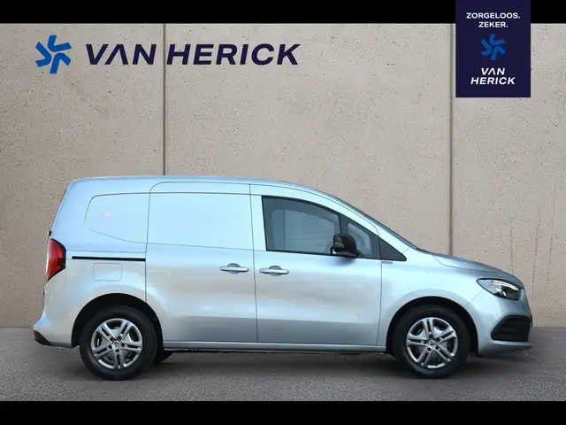 Mercedes-Benz Citan view 3