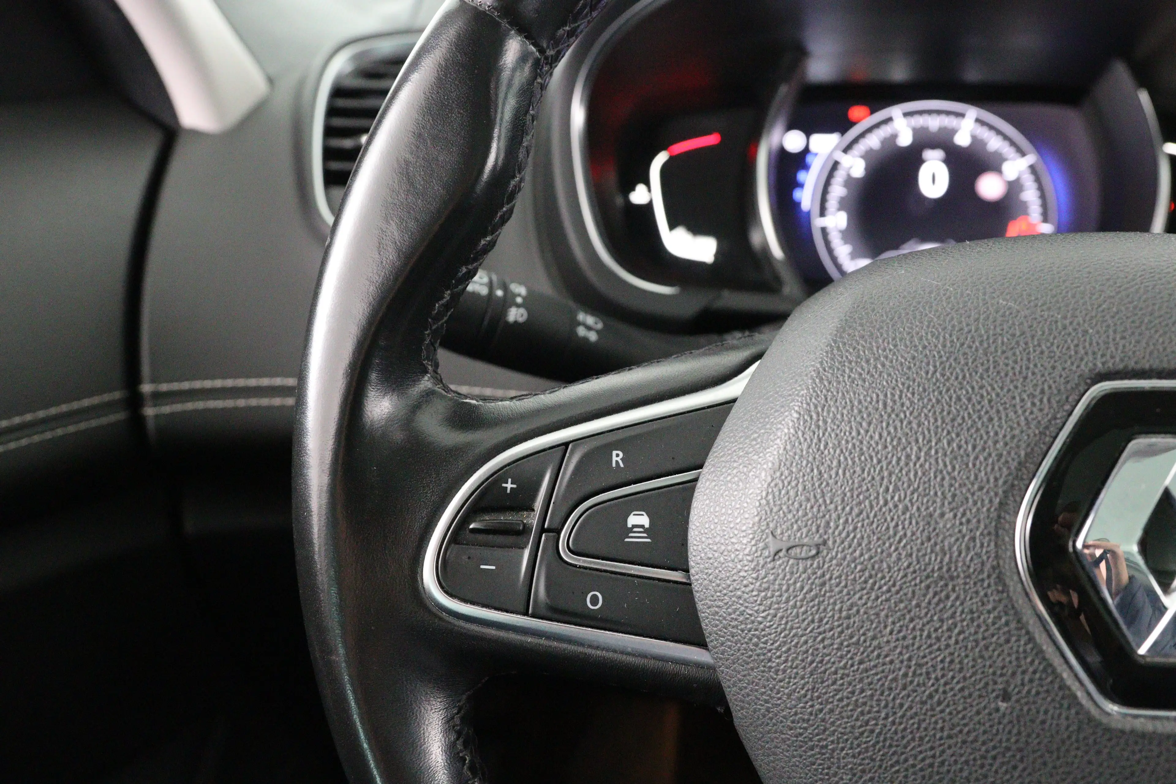 Renault Scenic 1.3 TCe Bose | Automaat! | Panoramadak | BOSE | HU — photo 28
