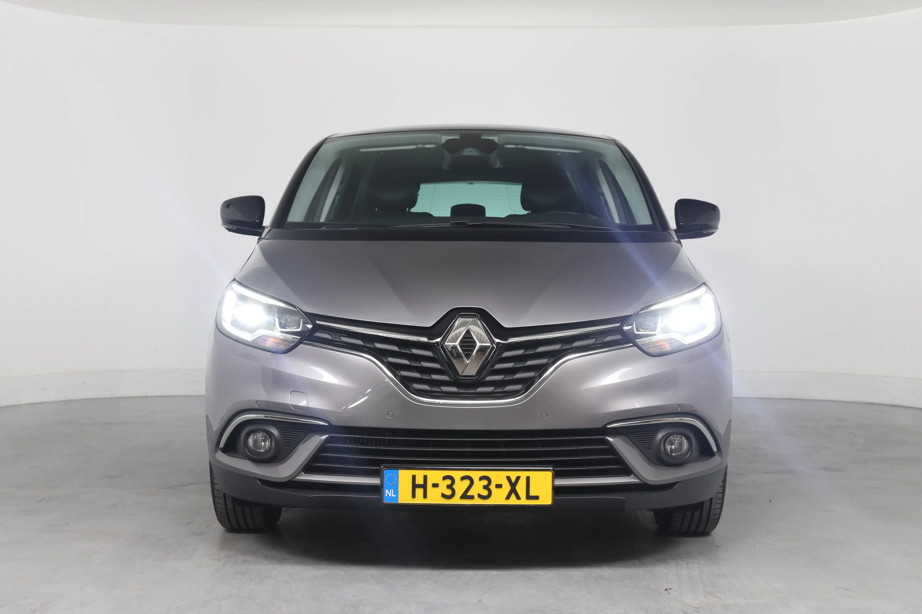 Renault Scenic 1.3 TCe Bose | Automaat! | Panoramadak | BOSE | HU — photo 18
