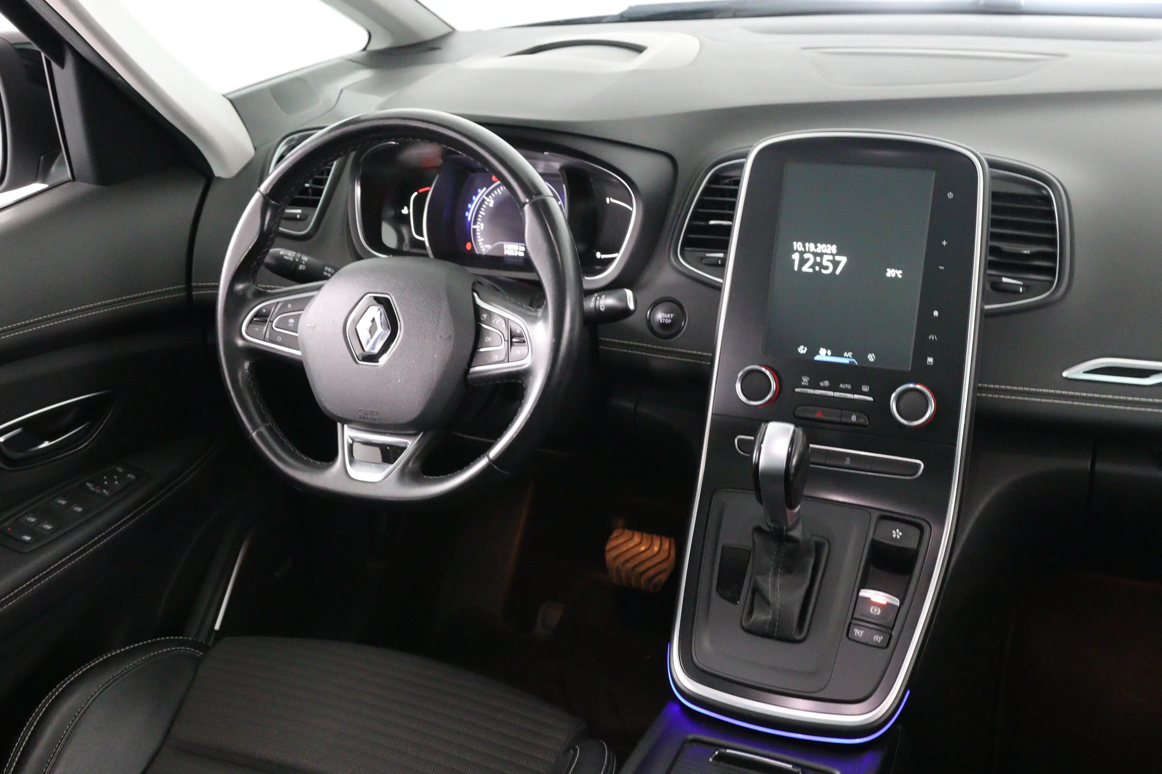 Renault Scenic 1.3 TCe Bose | Automaat! | Panoramadak | BOSE | HU — photo 23