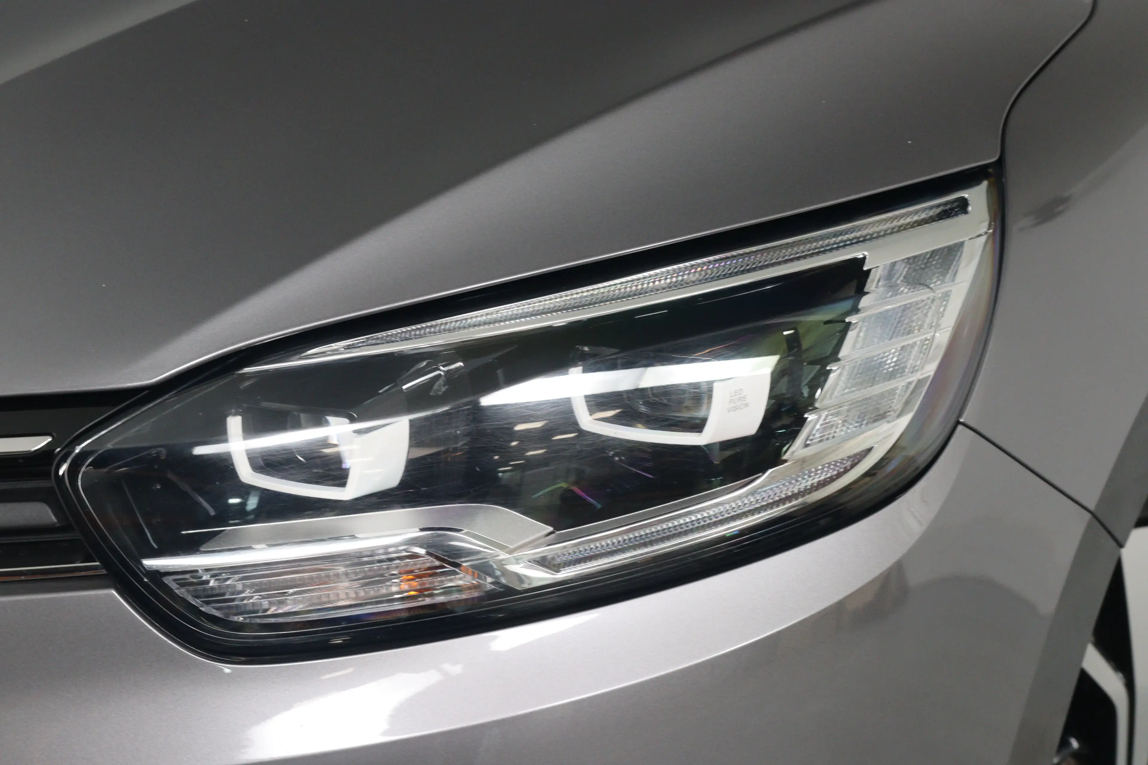 Renault Scenic 1.3 TCe Bose | Automaat! | Panoramadak | BOSE | HU — photo 19