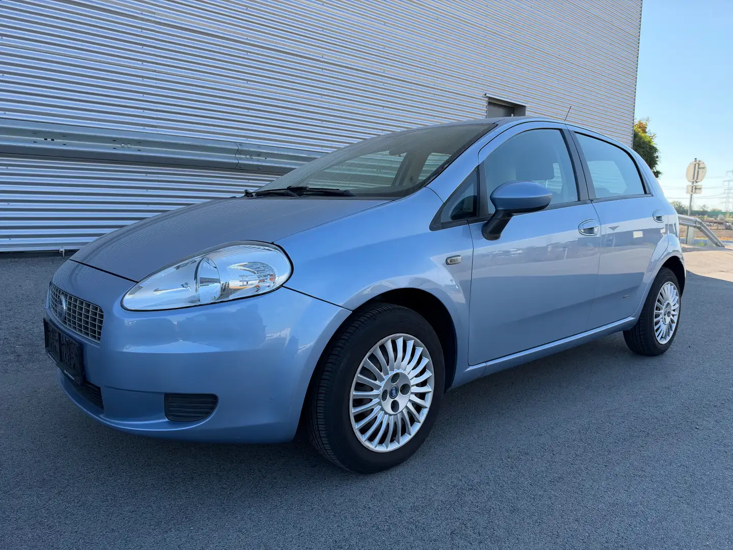 Fiat Grande Punto 1,4 Dynamic ID:51 Blau - 2