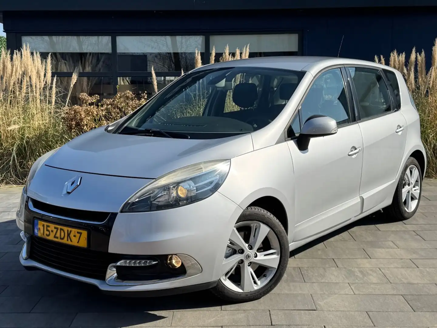Renault Scenic 1.5dCi Dynamique Automaat incl. Beurt + APK half l siva - 1
