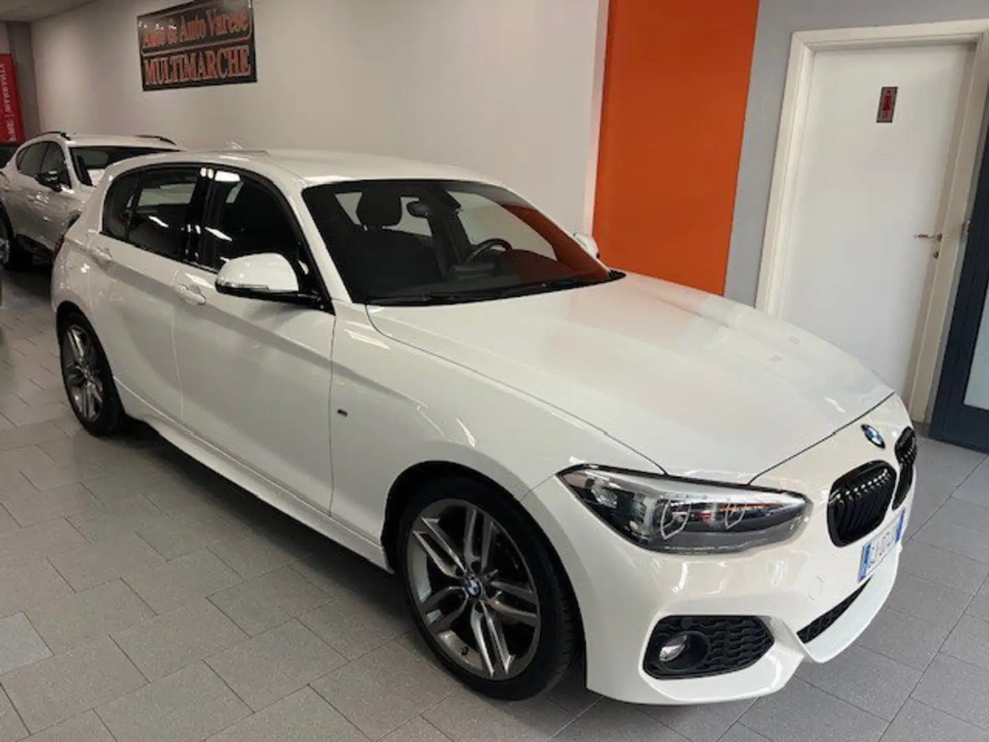 BMW 118 ì 5p. M sport NAVI Blanc - 2