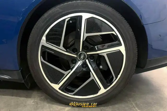 Audi E-Tron GT view 10