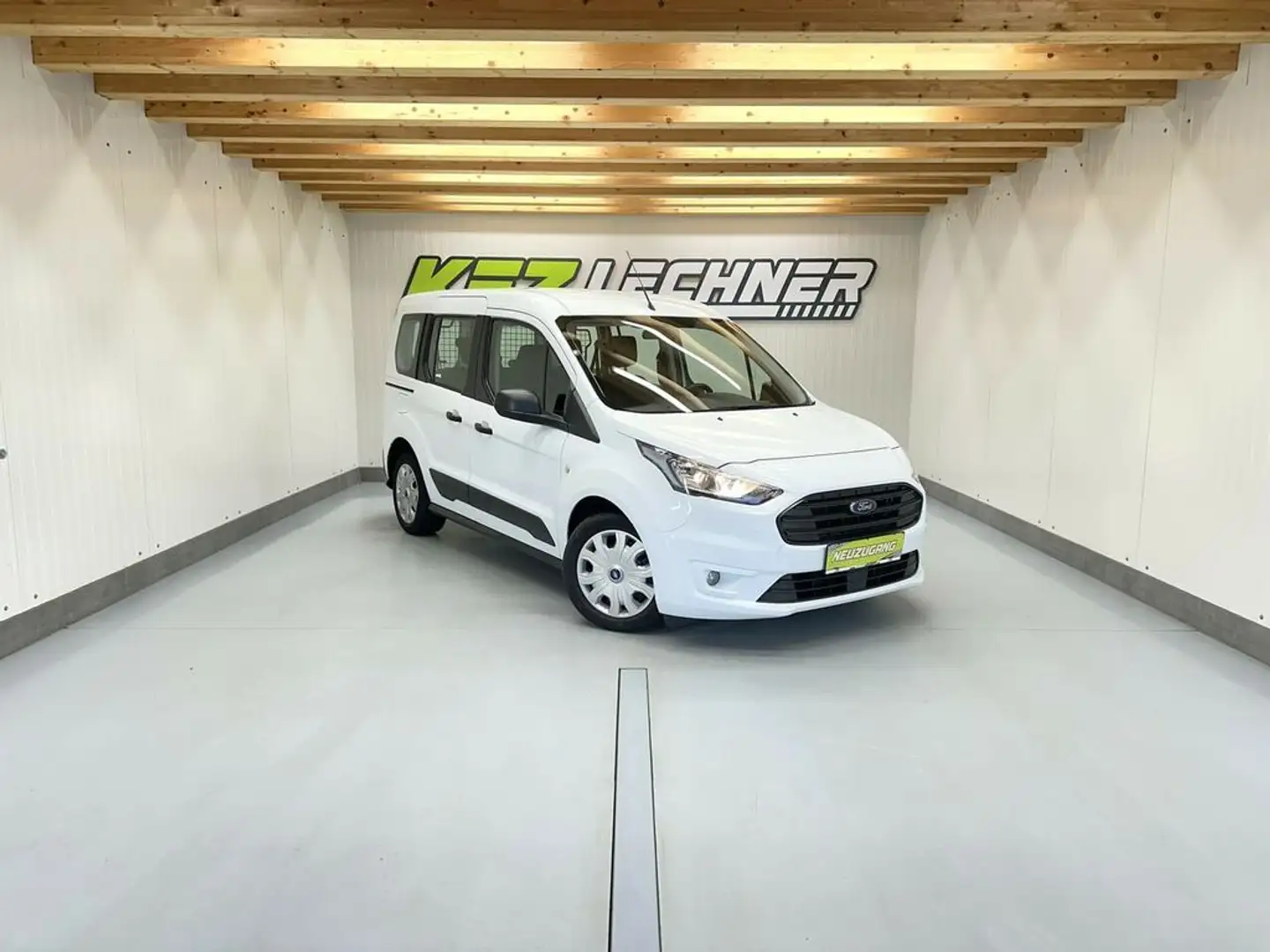 Ford Transit Connect 5SITZ 1,5 EcoBl. ''AHK*W-PAKET*PDC'' Weiß - 1