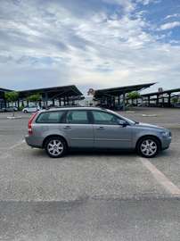 D5 - 180 Kinetic Geartronic A