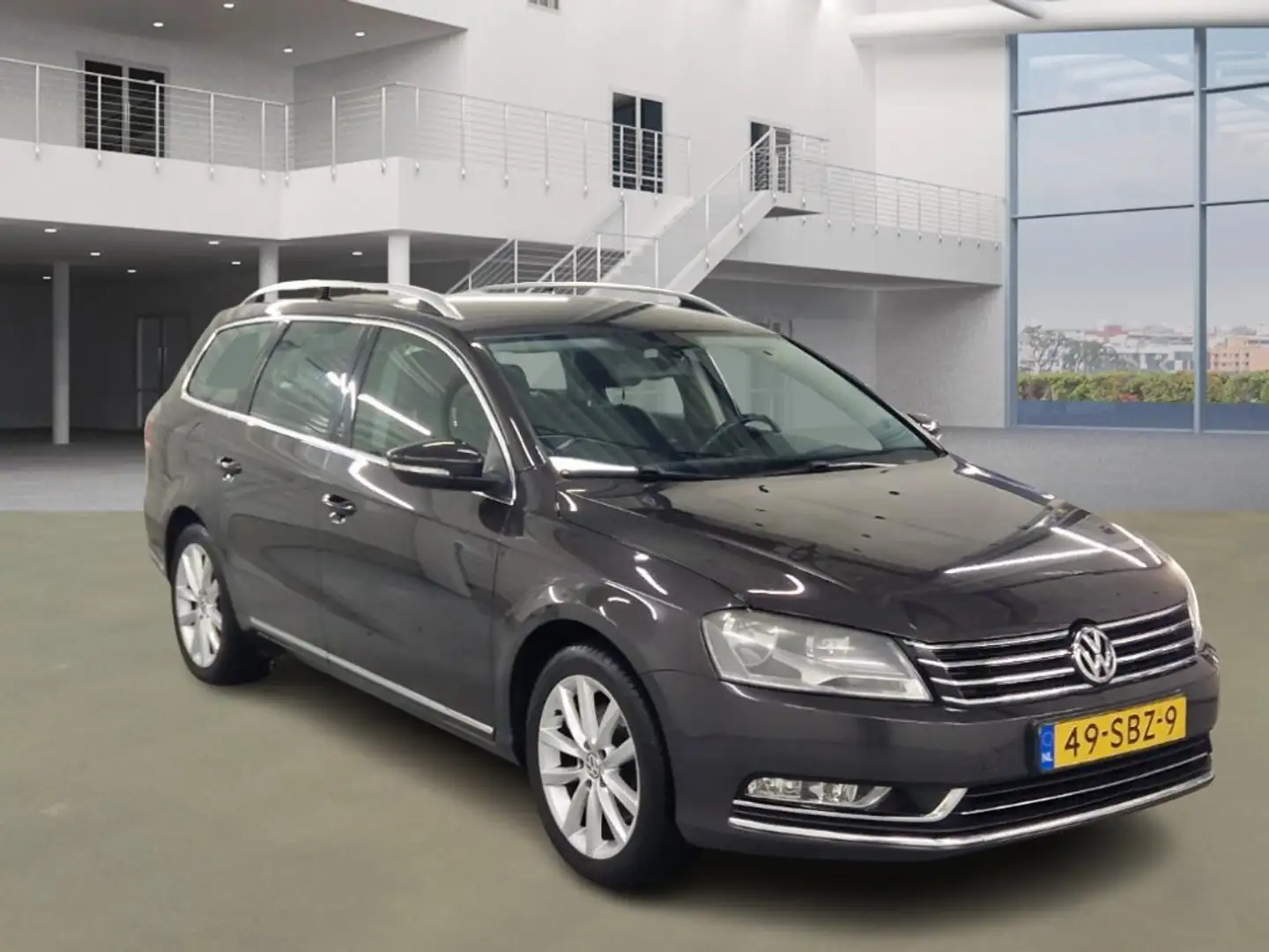 Volkswagen Passat Variant 1.4 TSI Highline BlueMotion/ ZEER NETJES Braun - 2
