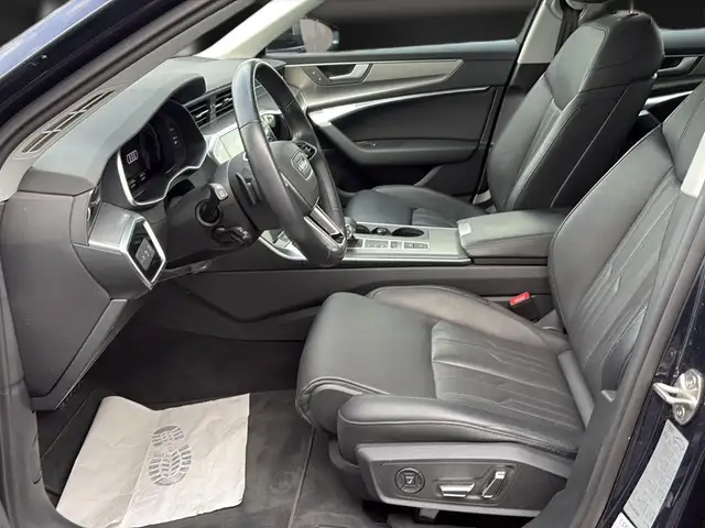 Audi A6 view 13