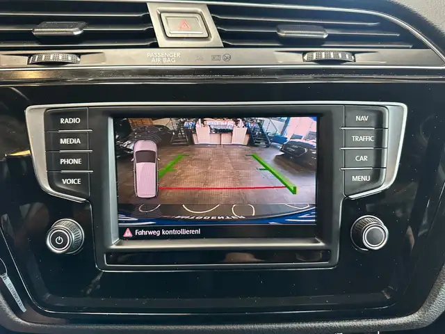 Volkswagen Touran view 15