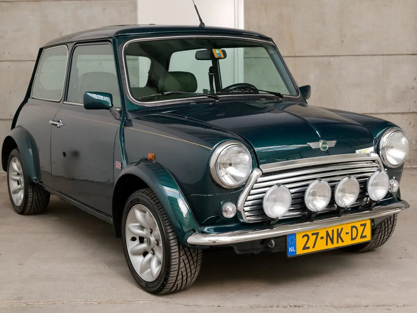 MINI 1300 Classic 1.3 Cooper Verde - 1