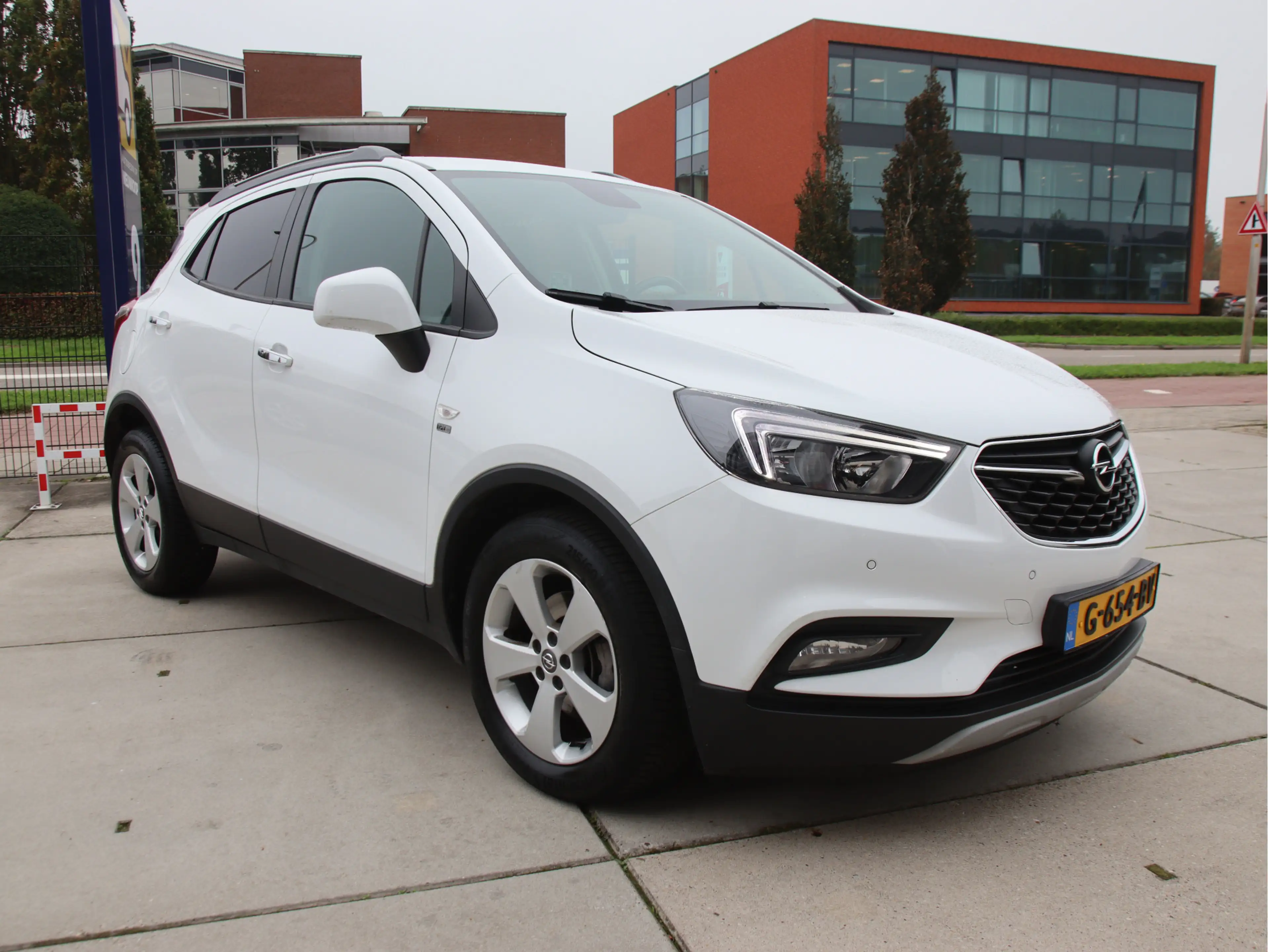 Opel Mokka X 1.4 Turbo 120 Jaar Edition Camera-Carplay, Keyless — photo 3