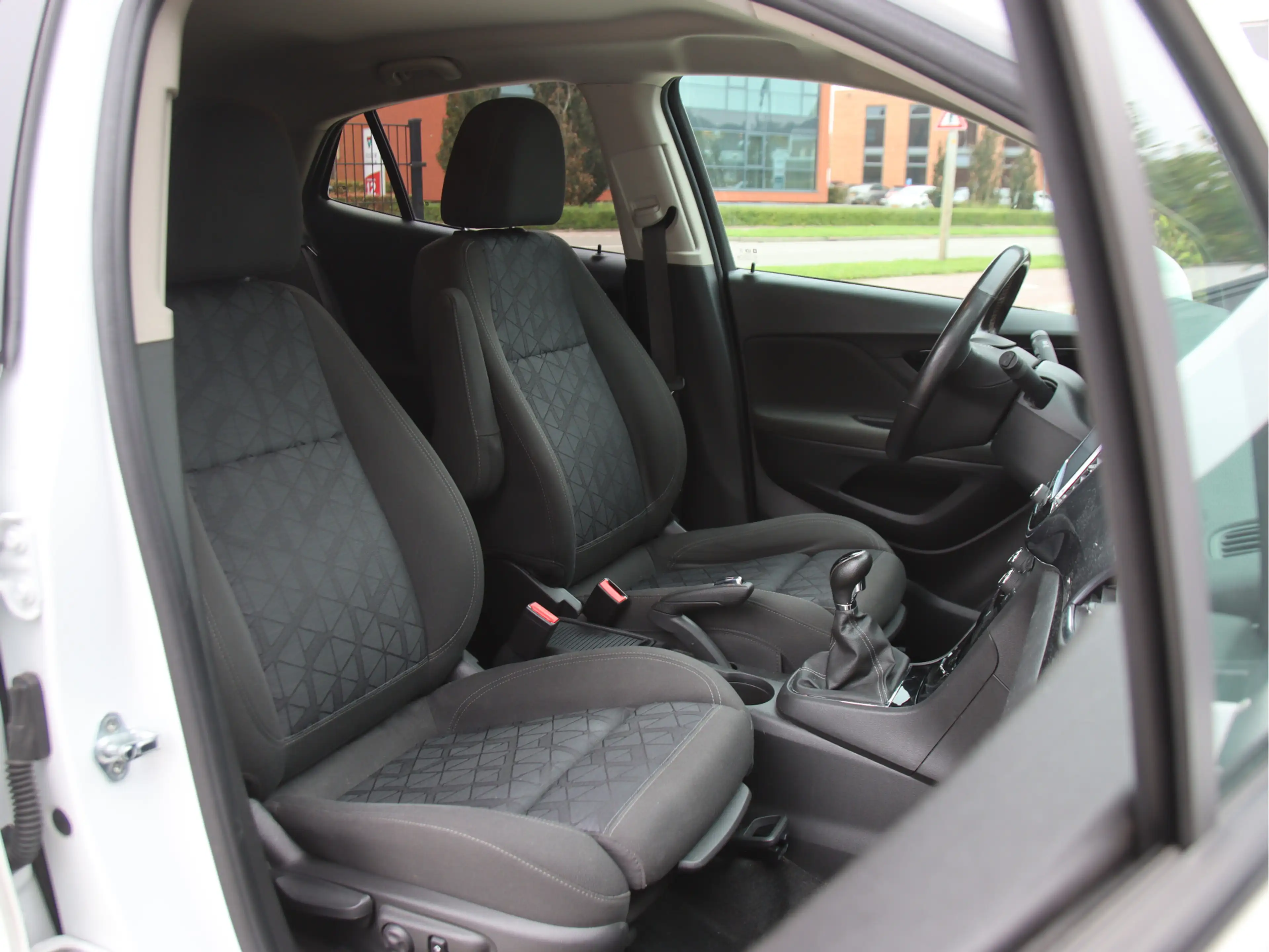 Opel Mokka X 1.4 Turbo 120 Jaar Edition Camera-Carplay, Keyless — photo 11