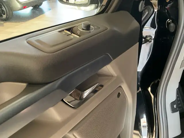 Ford Tourneo Custom AWD Active L1 Ansicht 16