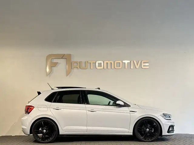 Volkswagen Polo view 7