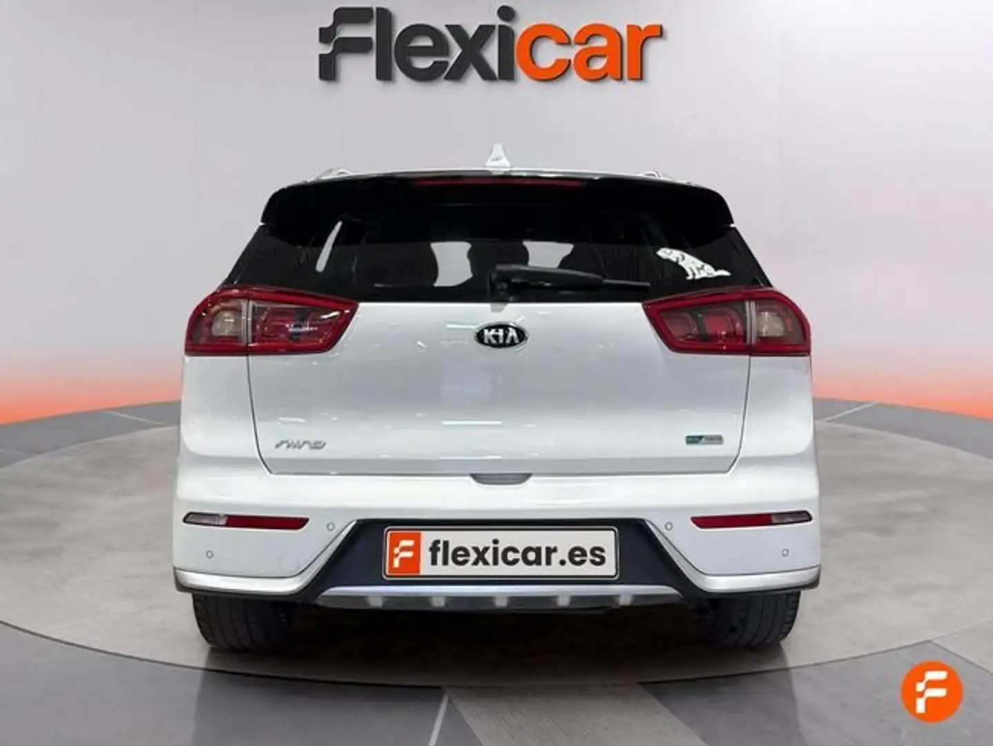 Kia Niro 1.6 GDi Híbrido 104kW (141CV) Drive Blanc - 2