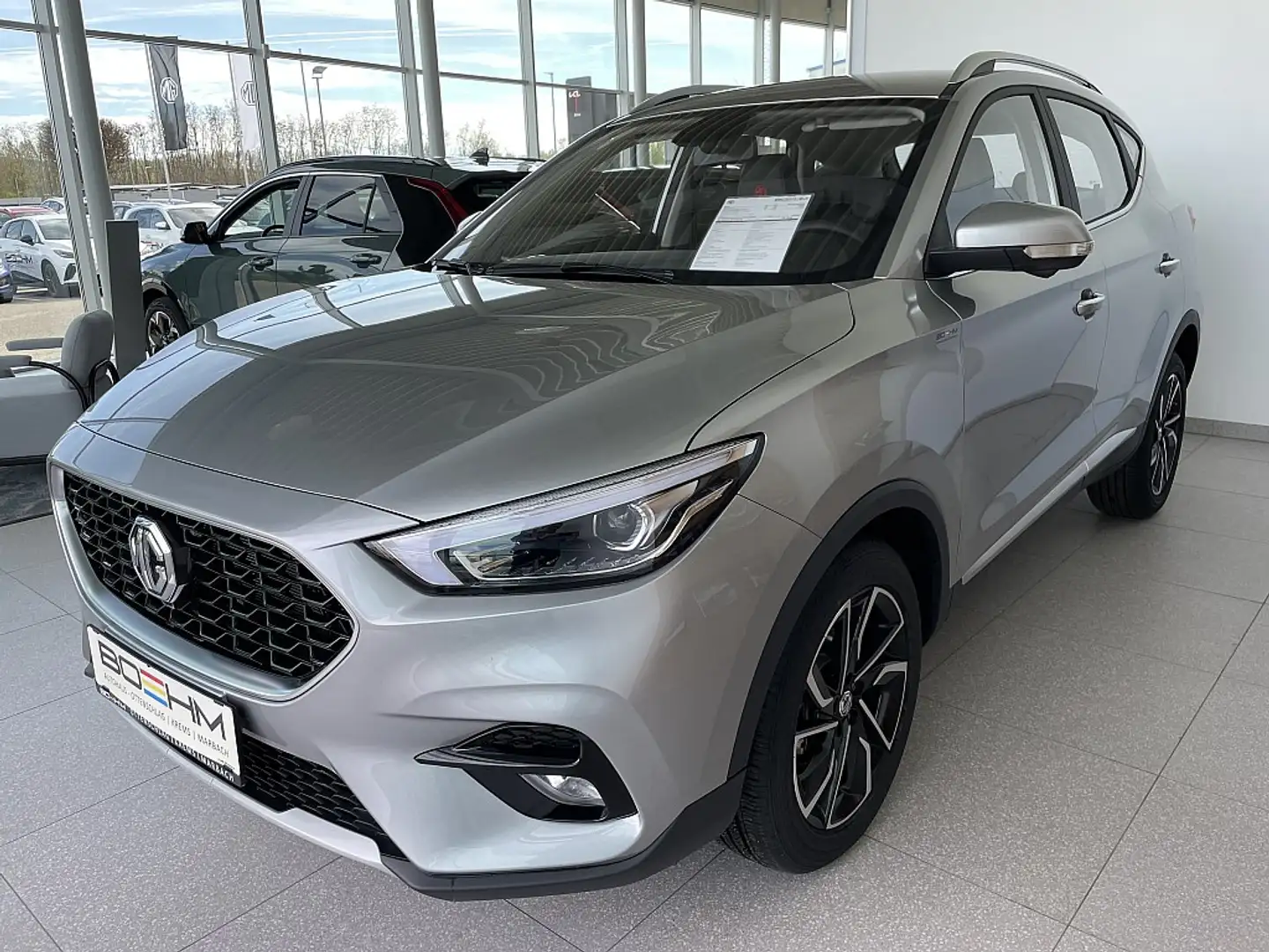 MG ZS 1.5 VTi Luxury Silber - 1