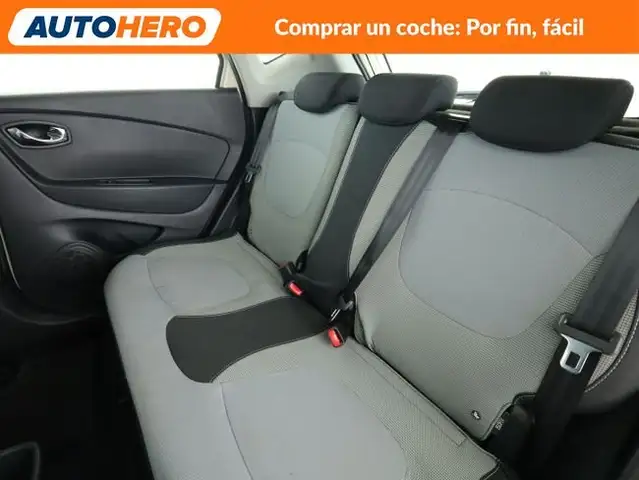 Renault Captur view 15