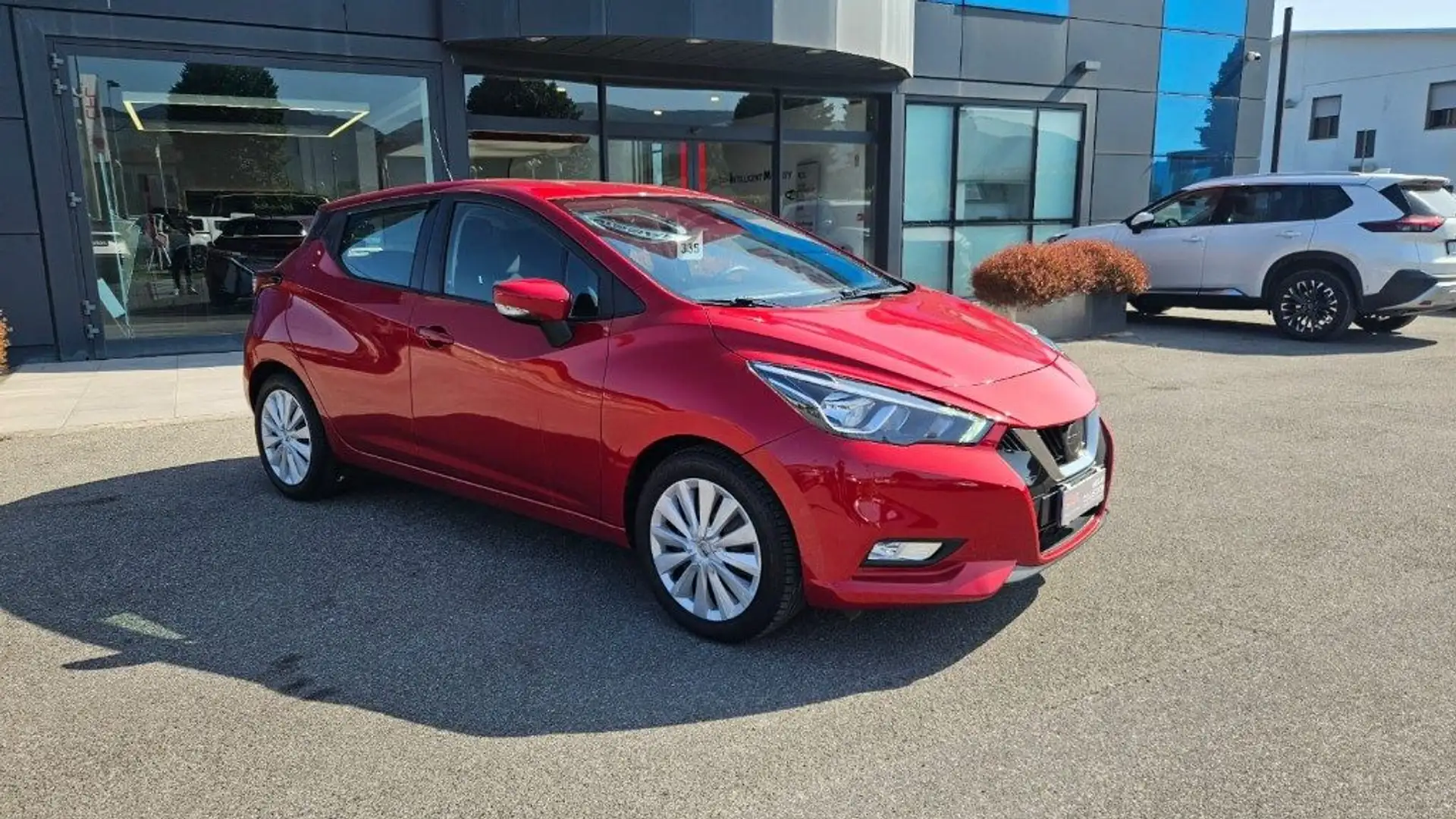 Nissan Micra 1.0 IG 12V 5 porte Acenta Rosso - 2