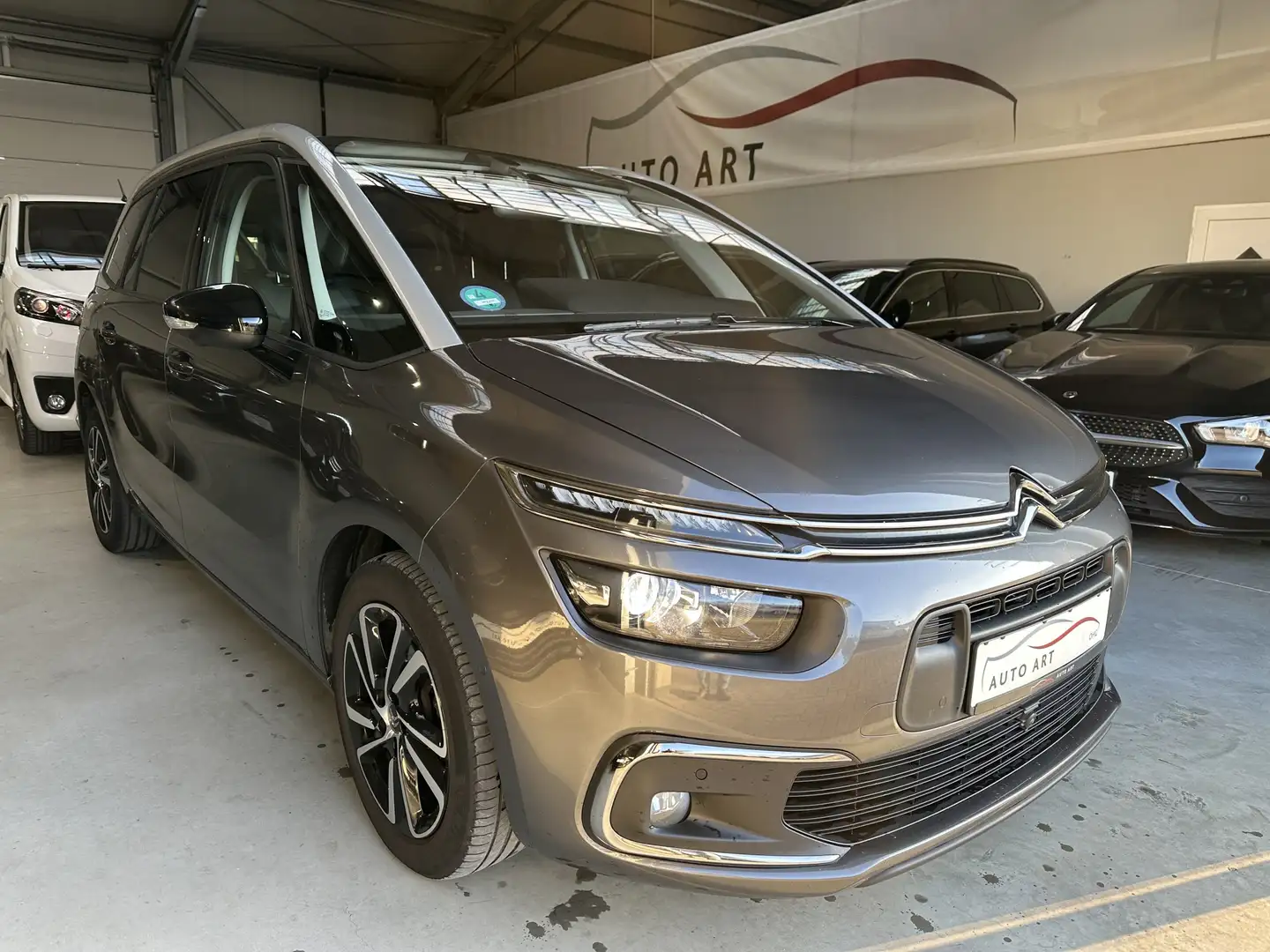 Citroen Grand C4 Picasso Shine Leder 7Sitzer Gris - 1
