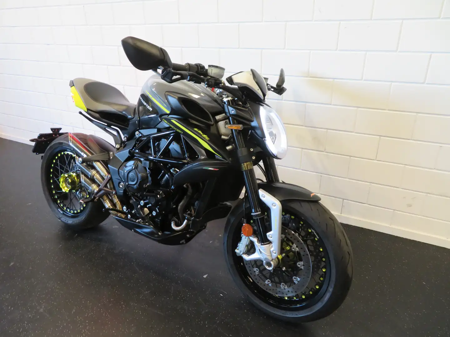 MV Agusta Dragster 800 RR NIEUWSTAAT!! - 2