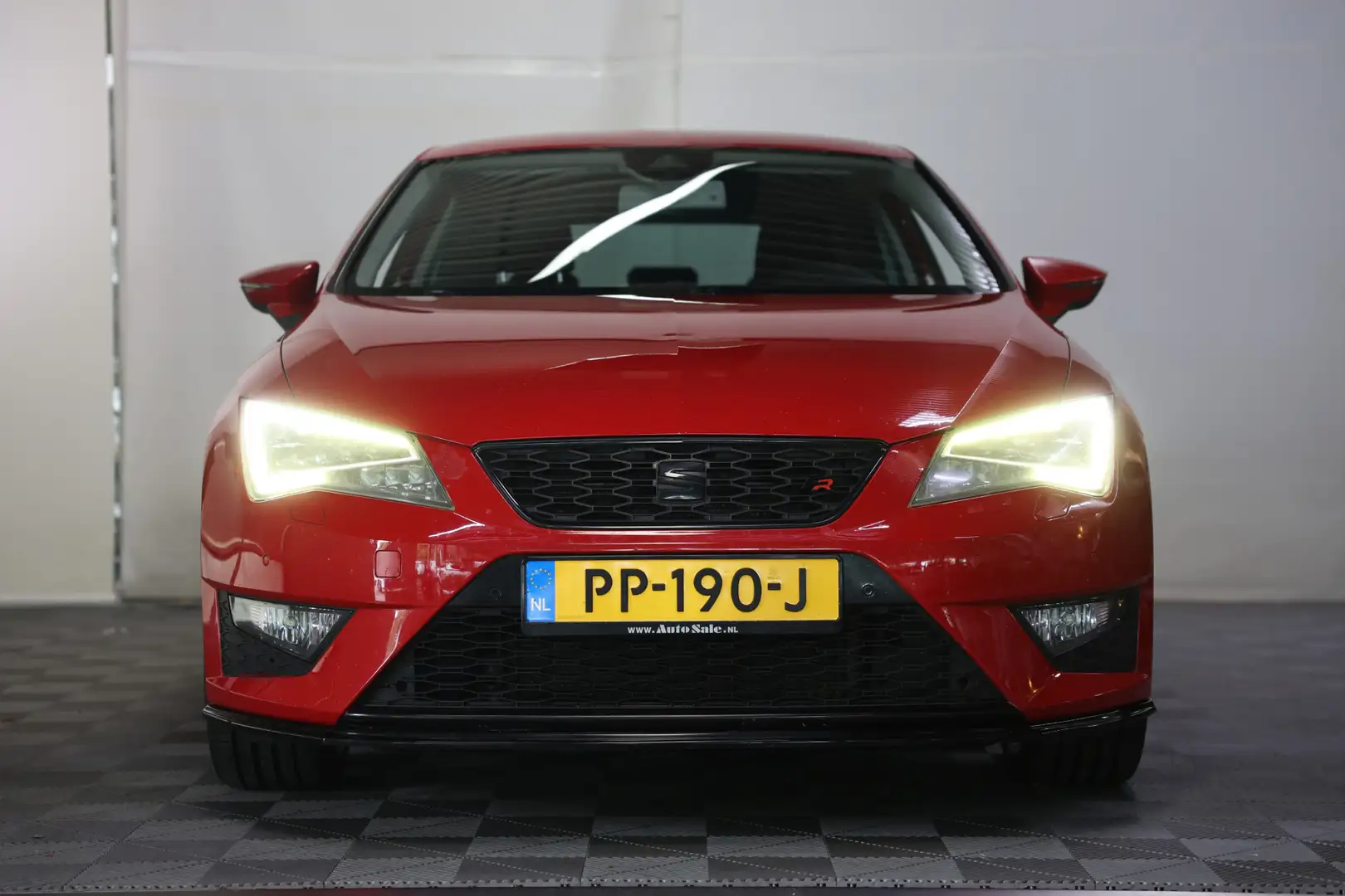 SEAT Leon SC 1.8 TSI FR DSG SEATSOUND CARPLAY LEDER '13 Rood - 2