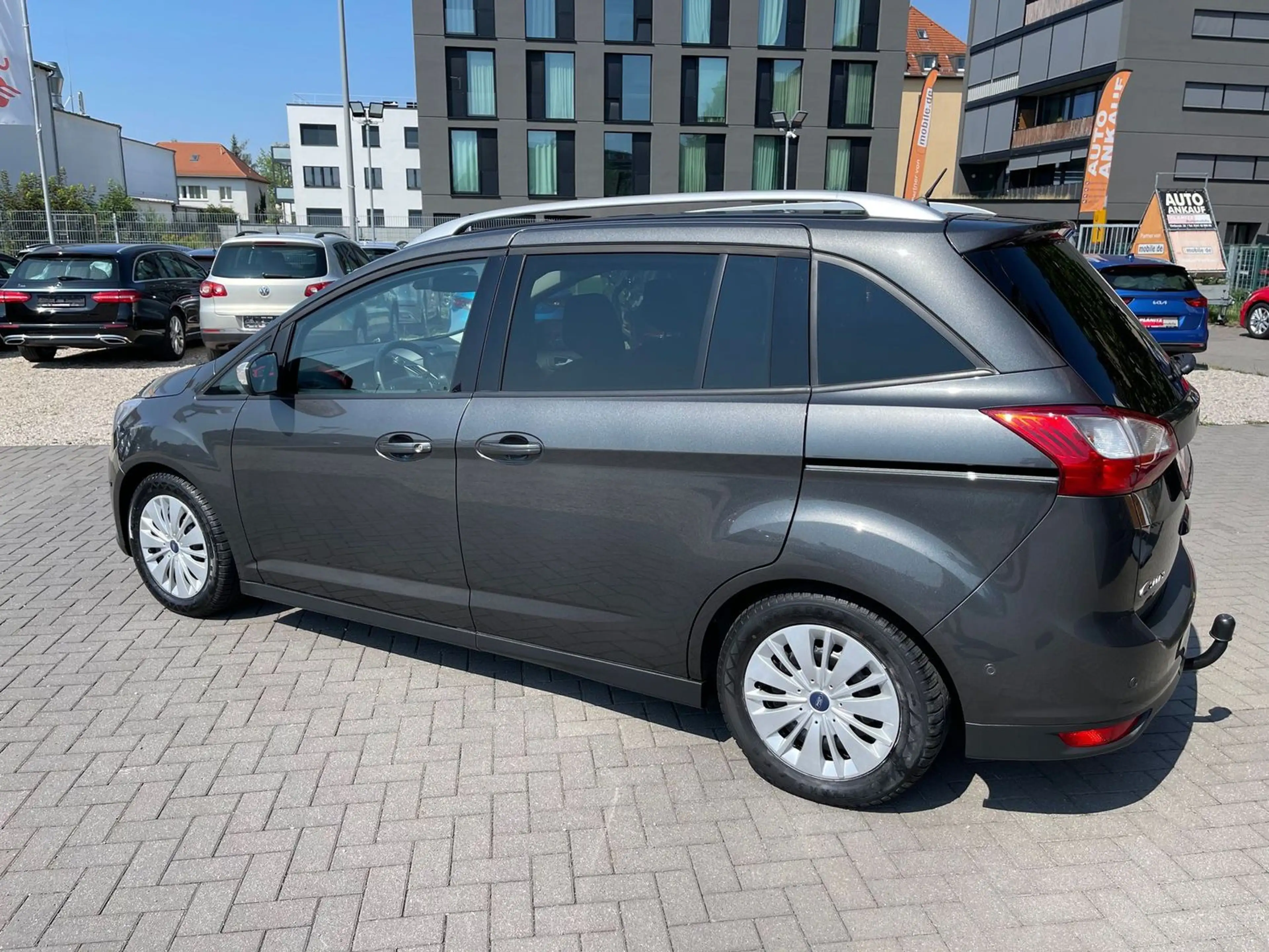 Ford Grand C-Max Cool & ConnectNavi/bluetooth/Tempomat/Kamera/AHK — photo 6