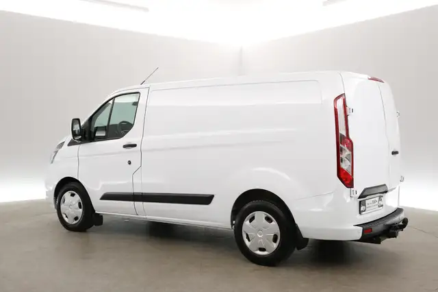 Ford Transit Custom view 4