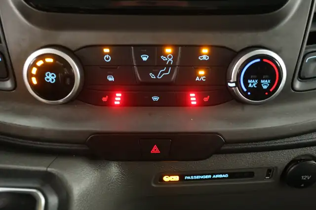 Ford Transit Custom view 15
