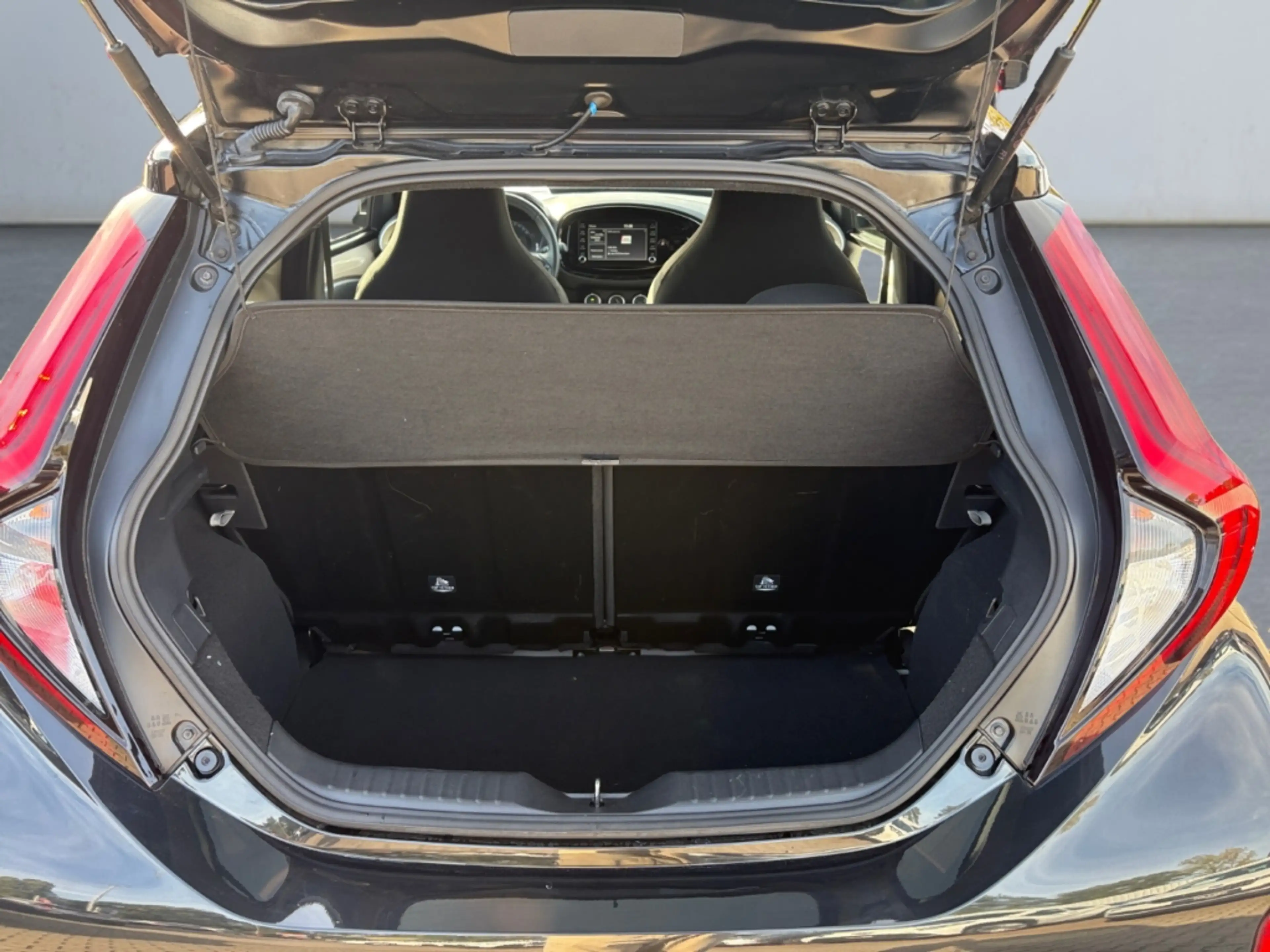Toyota Aygo X S-CVT Pulse *CarPlay*SHZ*Kamera*ACC*DAB* — photo 15