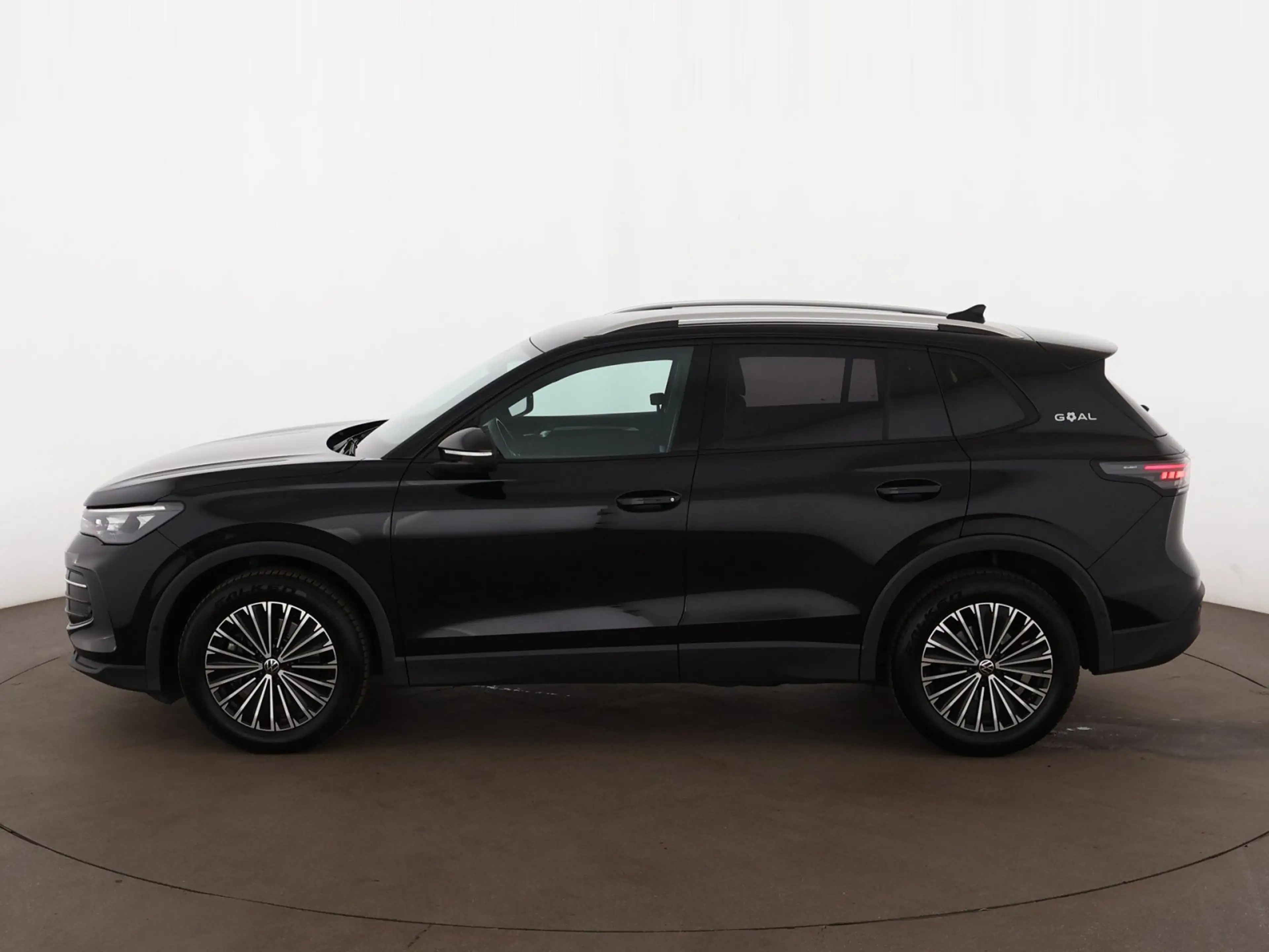 Volkswagen Tiguan 2.0 TDI Goal Aut MATRIX 360-CAM HEAD-UP — photo 6