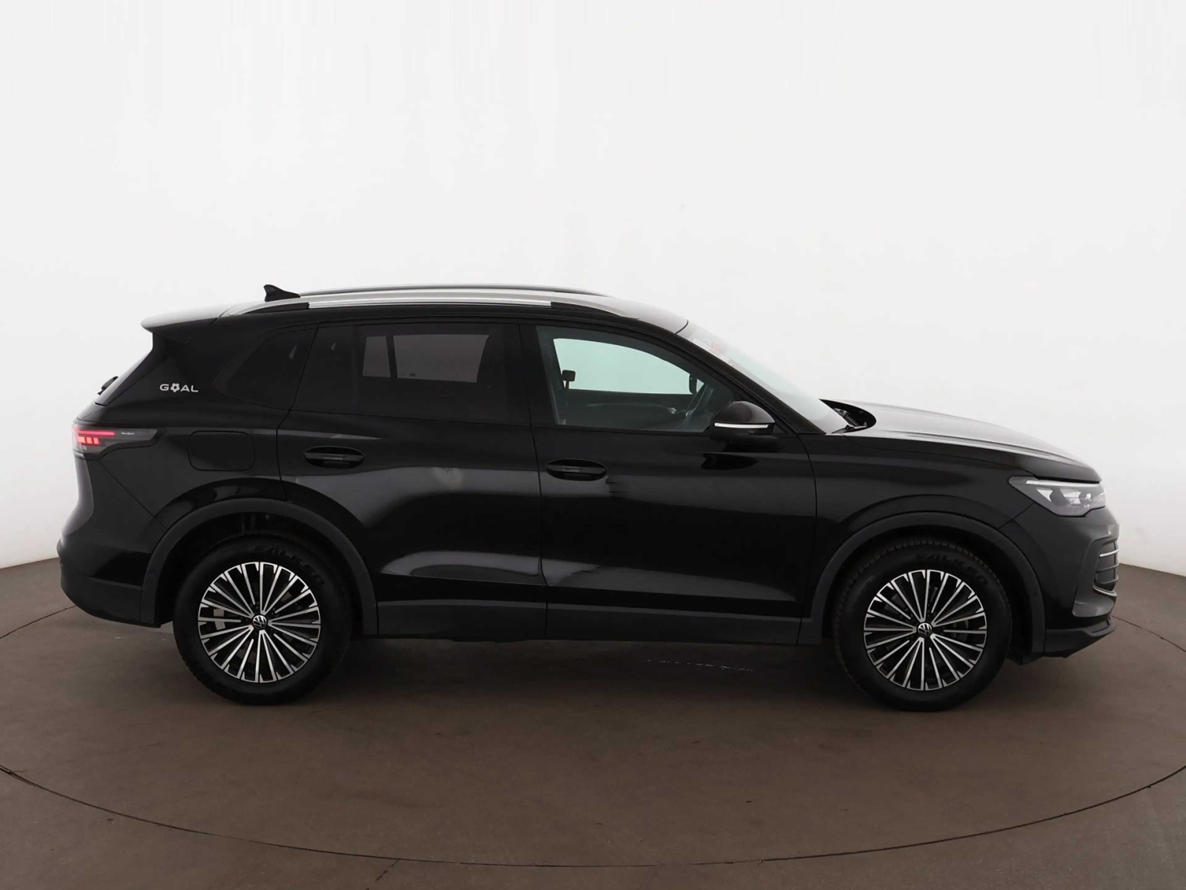 Volkswagen Tiguan 2.0 TDI Goal Aut MATRIX 360-CAM HEAD-UP — photo 10