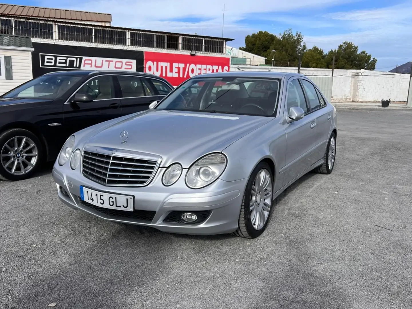 Mercedes-Benz E 200 200CDI Elegance Aut. Plateado - 1