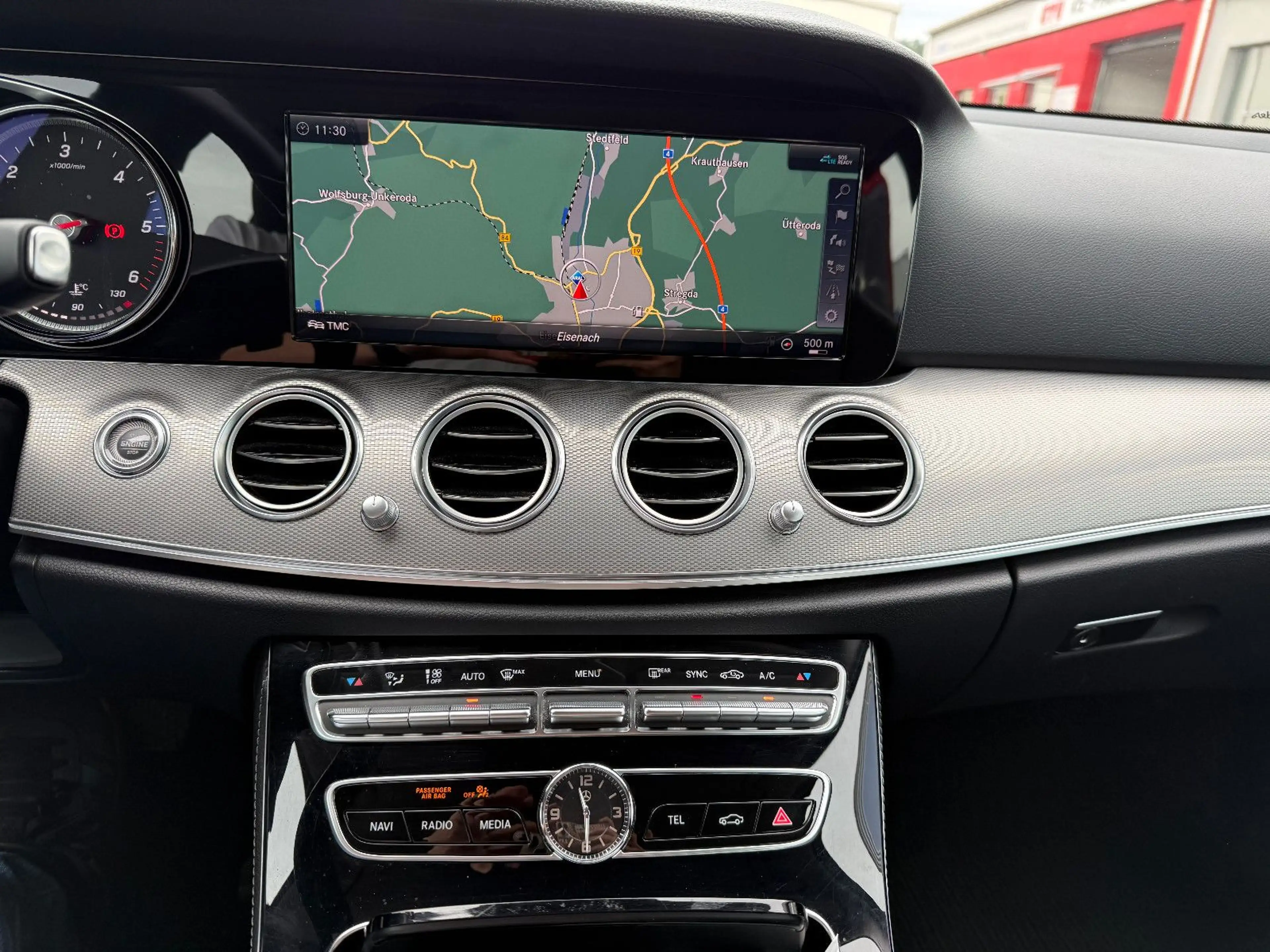 Mercedes-Benz E 350 4Matic Avant.+Allterain+ILS+Kamera+Distr. — photo 13