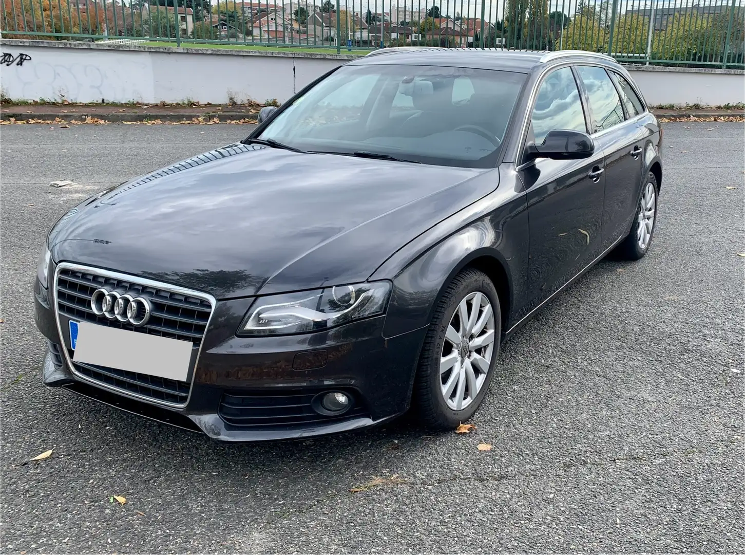 Audi A4 AVANT 2.0 TDI 143 AMBITION LUXE - 1