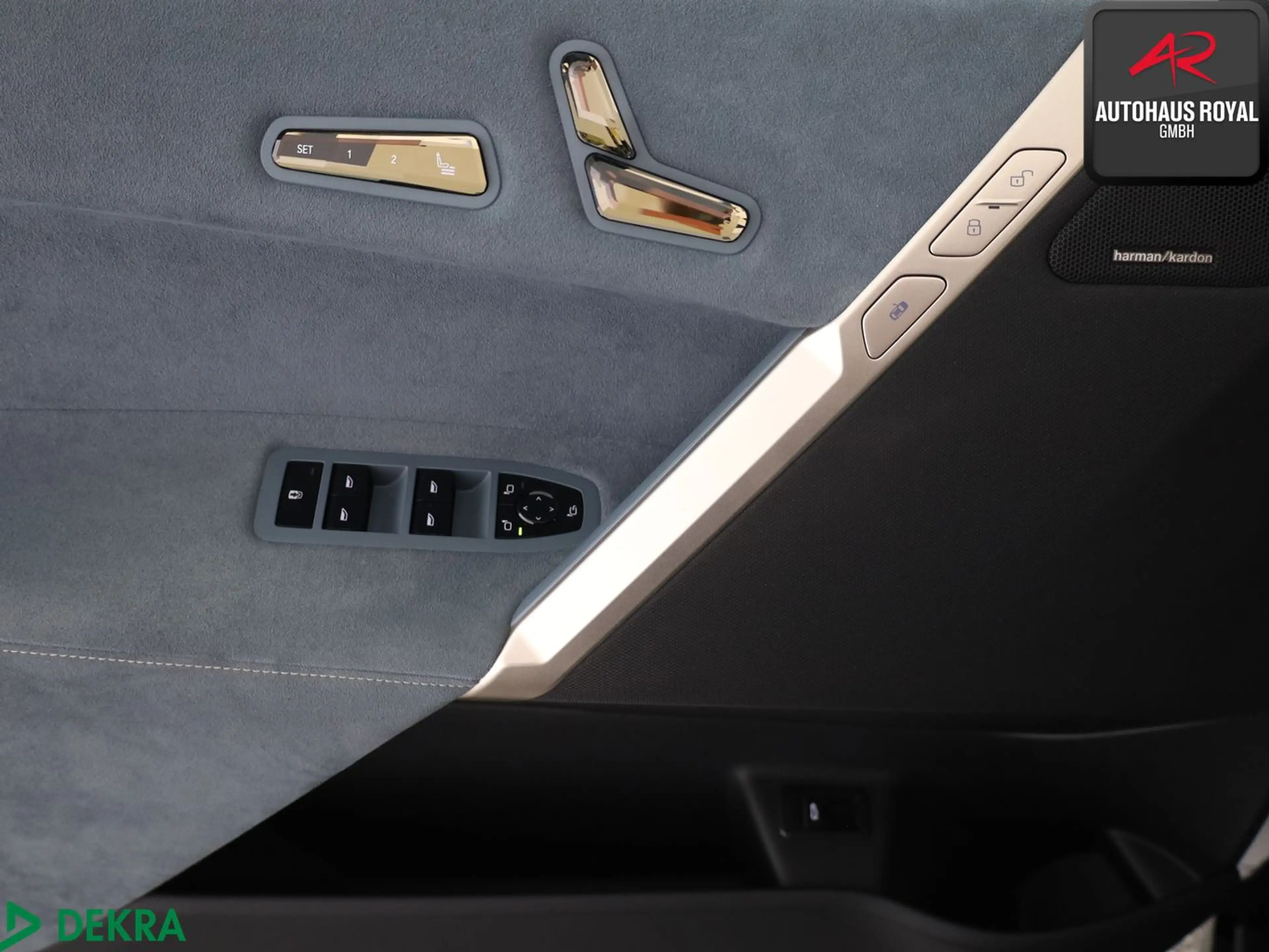 BMW iX xDrive40 SPORT HUD,MASSAGE,360GRAD,HARMAN/K — photo 14