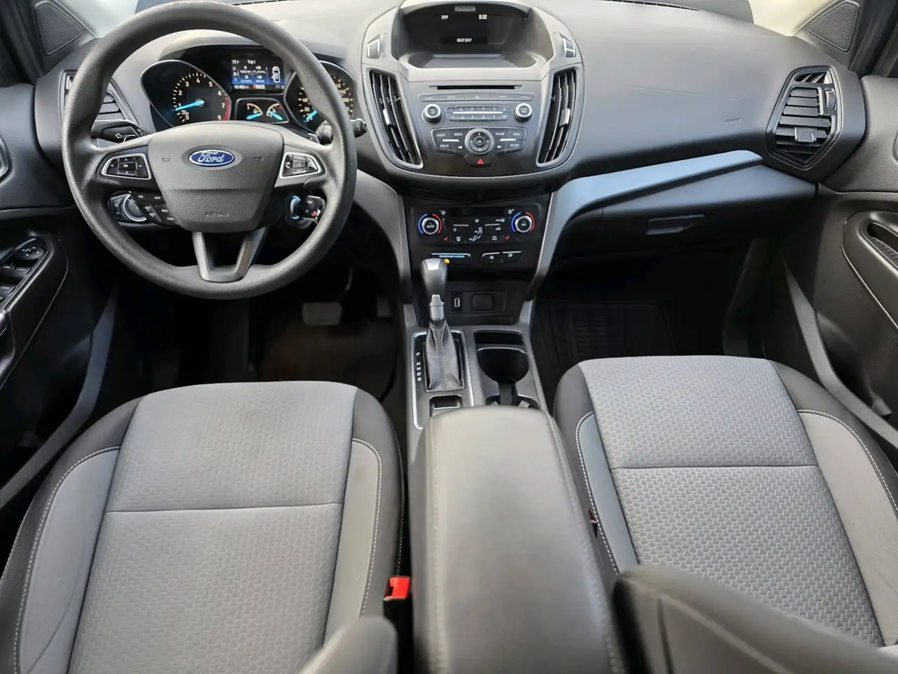 Ford Escape photo Ford Escape