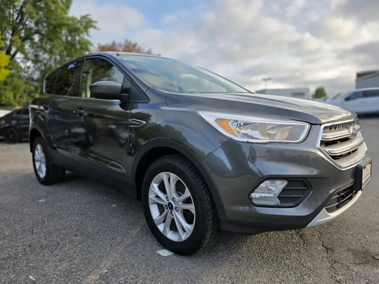 Ford Escape photo Ford Escape