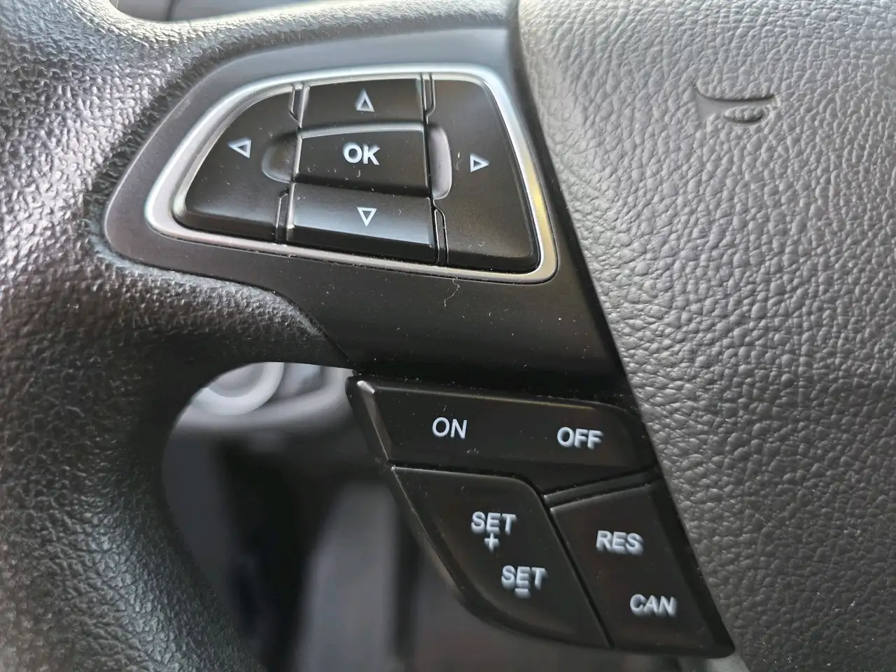 Ford Escape photo Ford Escape