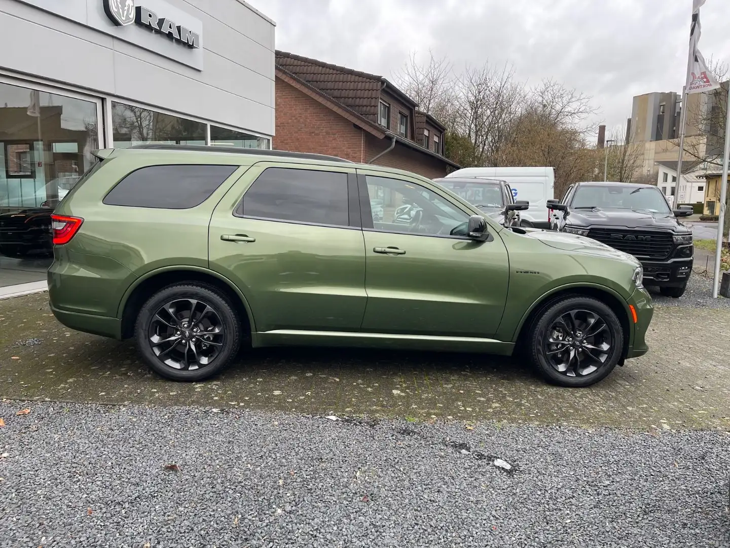 Dodge Durango 5.7l R/T PREMIUM*LPG* Grün - 2