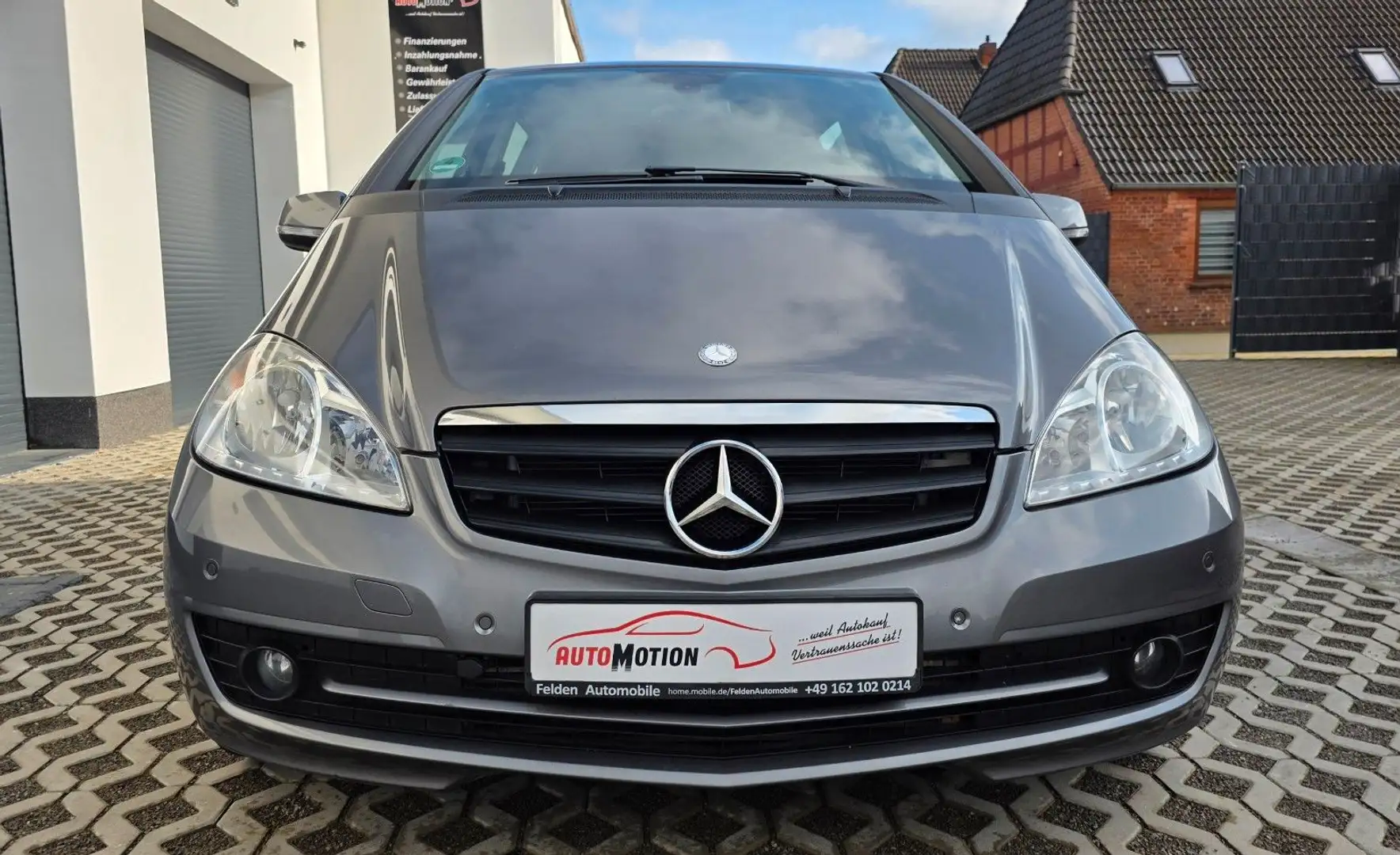 Mercedes-Benz A 180 A180 CDI*5-türig*AHK*Tempomat*PDC*SHZ* Grau - 1