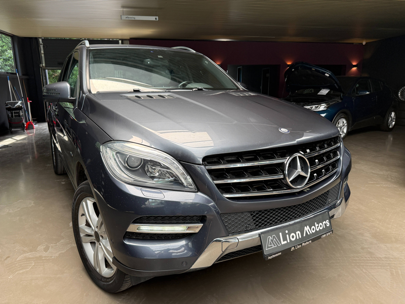 Mercedes-Benz ML 350 BlueTEC *190 KW*TREKHAAK*CAMERA*LEDER*NAVI — photo 2