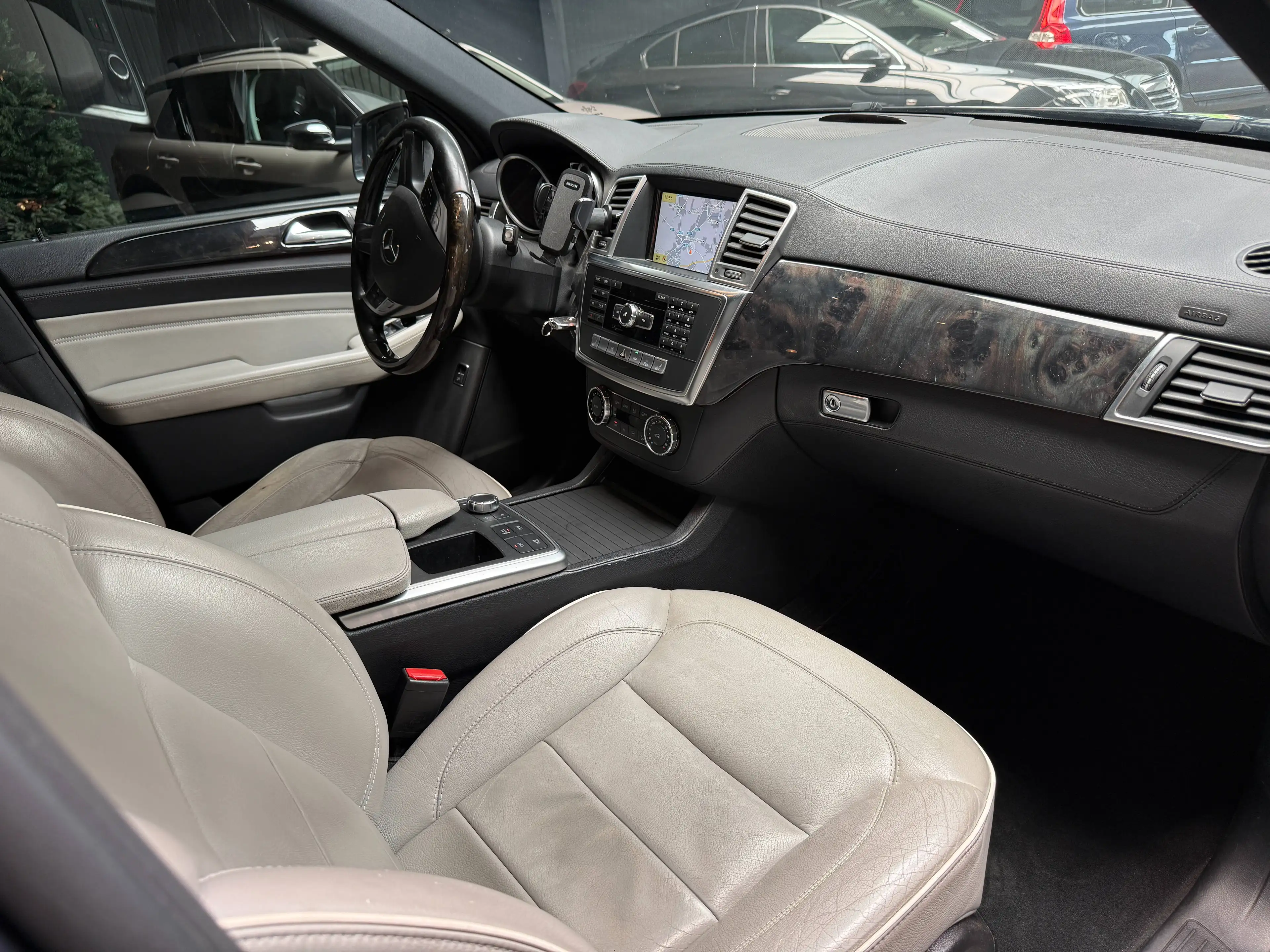Mercedes-Benz ML 350 BlueTEC *190 KW*TREKHAAK*CAMERA*LEDER*NAVI — photo 10