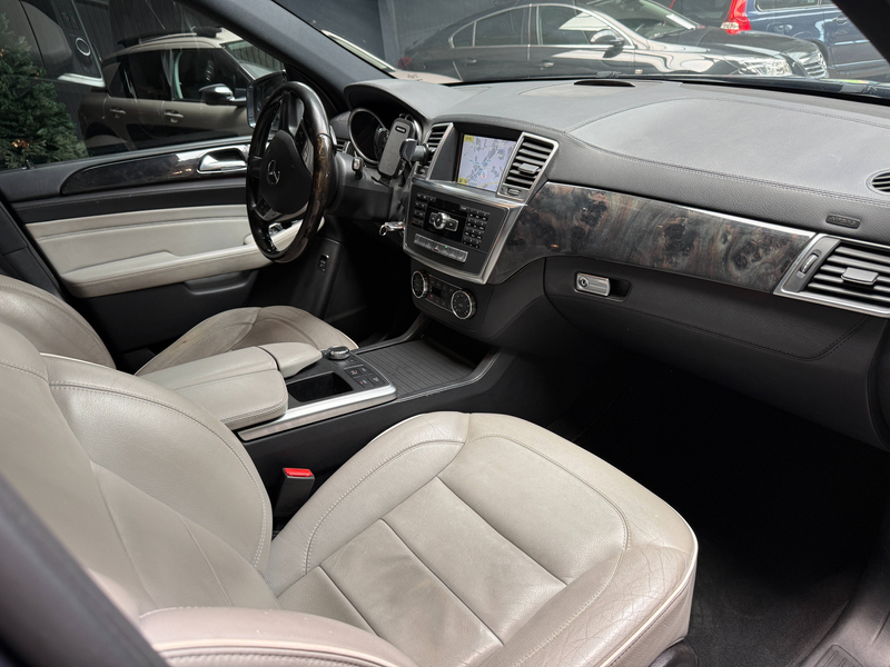 Mercedes-Benz ML 350 BlueTEC *190 KW*TREKHAAK*CAMERA*LEDER*NAVI — photo 10
