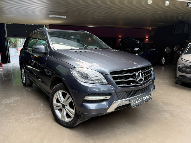 Mercedes-Benz ML 350 BlueTEC *190 KW*TREKHAAK*CAMERA*LEDER*NAVI